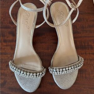 Jewel Badgley Mischka Gold Rhinestone Heels